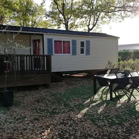 Gorges Du Verdon 3 Etoiles Proche Du De Ste Croix Nbres Activites Nautiques Randonnees Entoure De Champs De Lavandes 4 Pers *